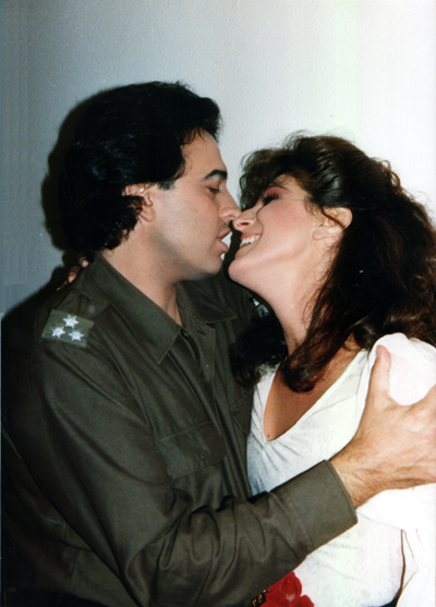 Zachos Terzakis as Don Jos and Valerie Marestin as Carmen